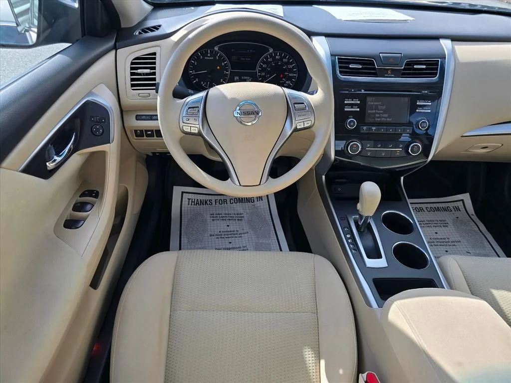 Used 2015 Blue Nissan 2.5 S image 3