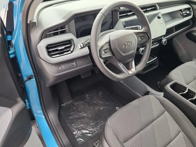 New 2027 Marina Blue Metallic Chevrolet LT image 19