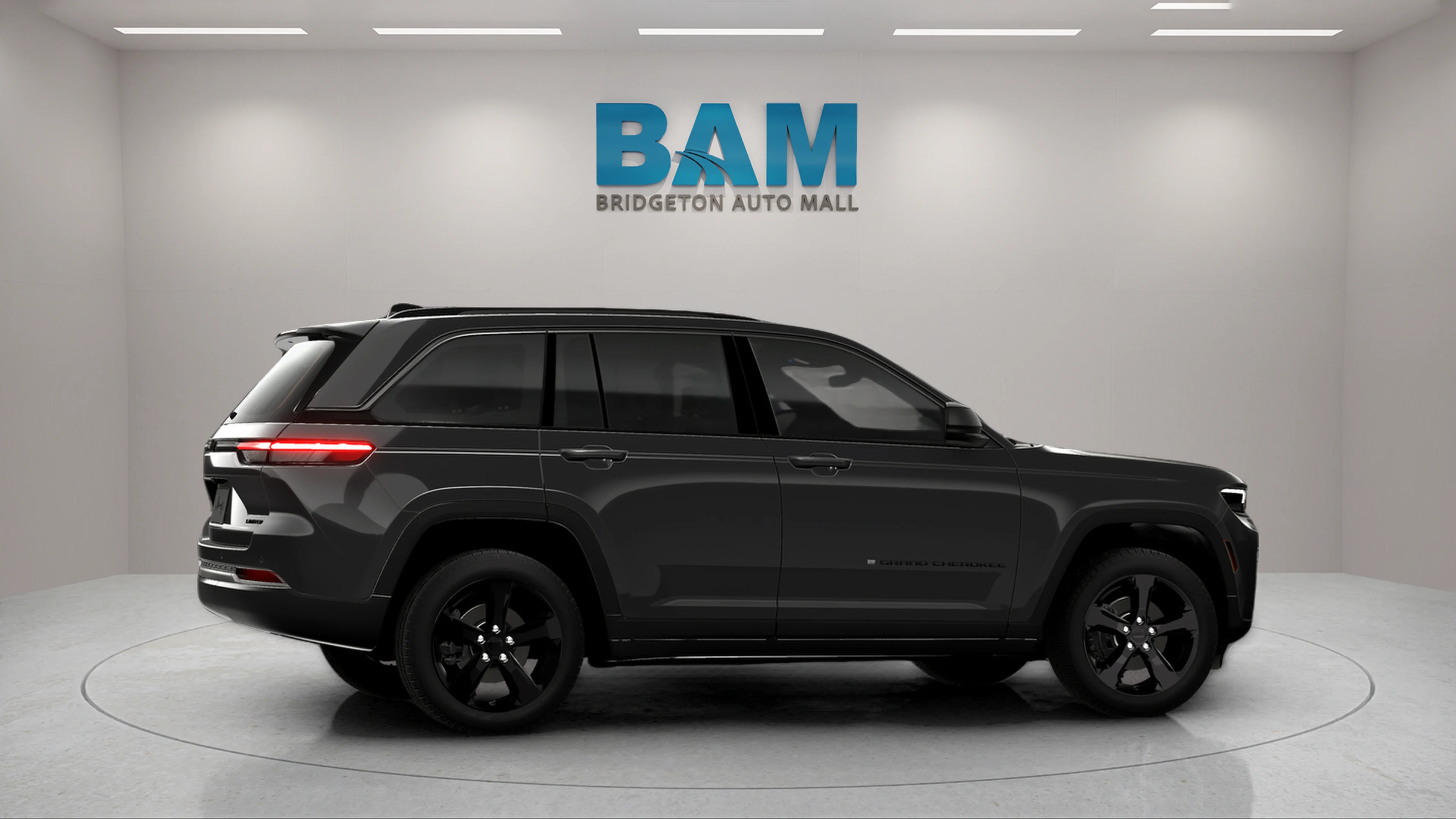 New 2026 Baltic Gray Metallic Clearcoat Jeep Laredo Altitude image 4