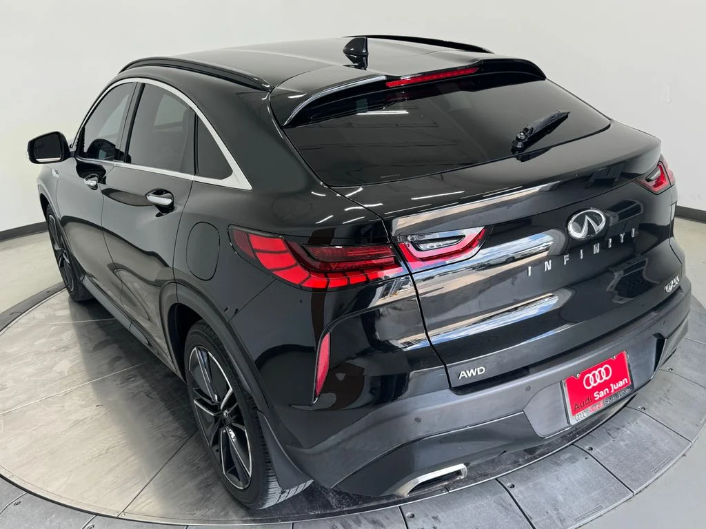 Certified Used 2022 Black INFINITI LUXE image 38