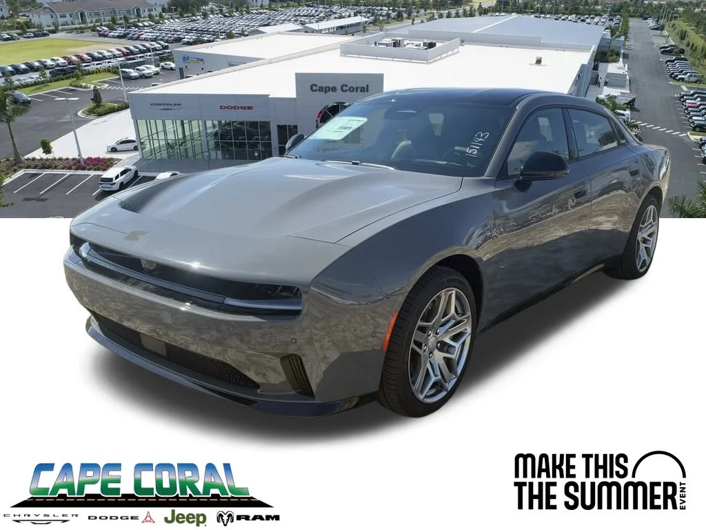 New 2026 Destroyer Gray Exterior Paint Dodge R/T Scat Pack image 1