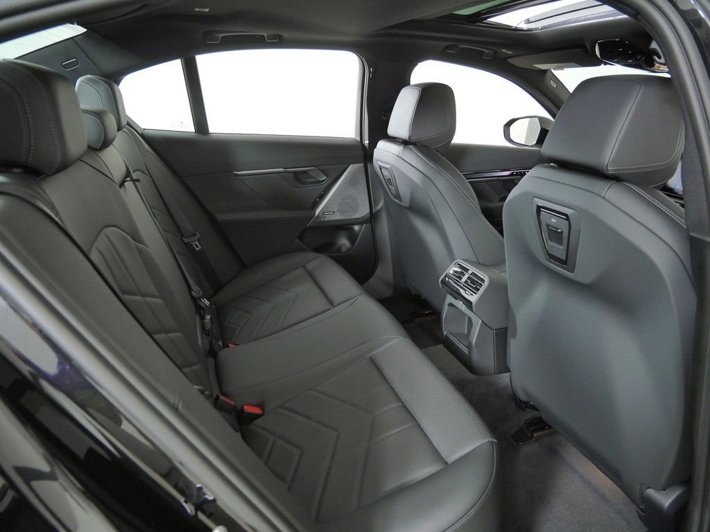 New 2027 Black Sapphire Metallic BMW 530i xDrive image 25
