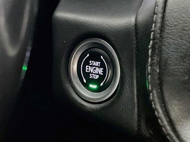 2022 GMC Yukon XL SLE - Photo 16