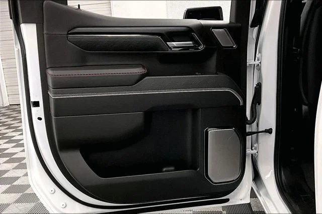 Used 2024 Summit White GMC AT4X image 23