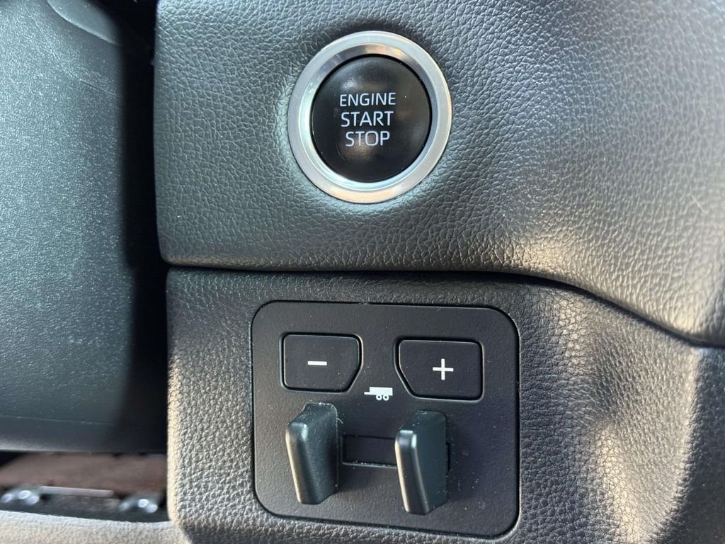 Used 2024  Toyota Limited image 8
