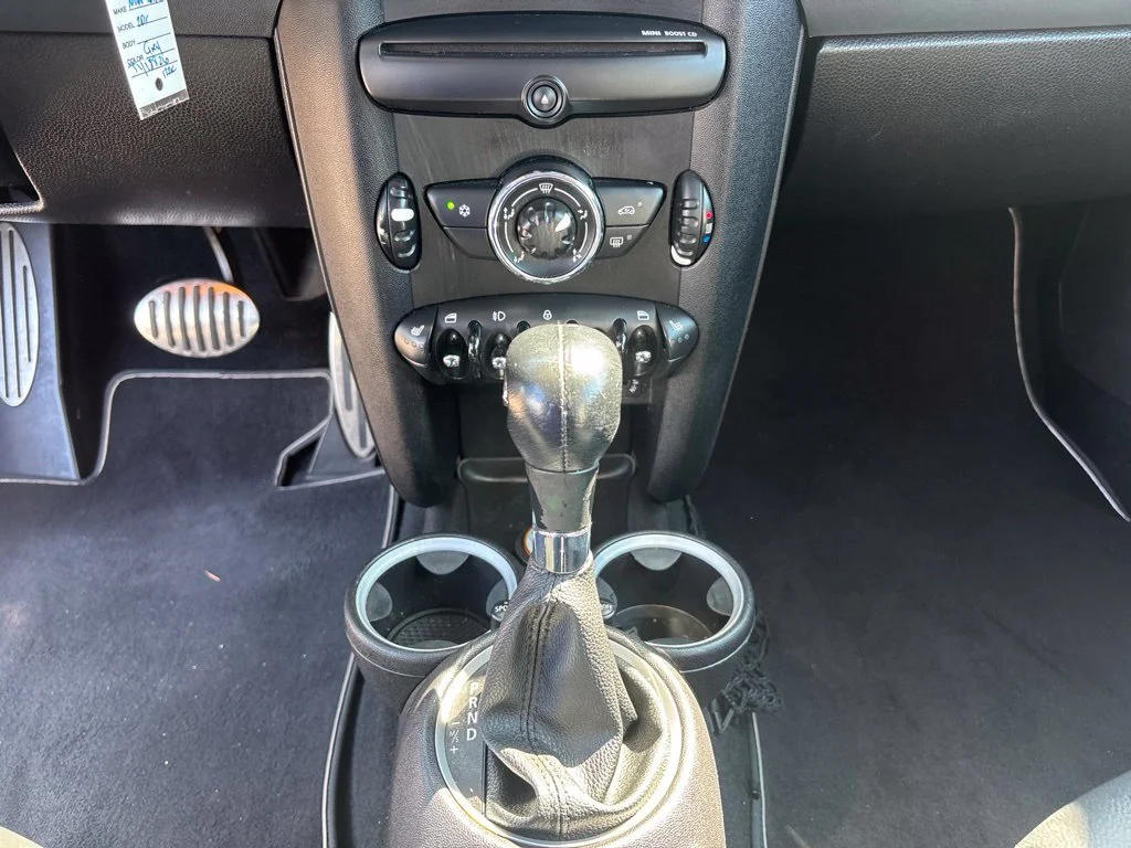 Used 2012 Gray MINI Base image 21