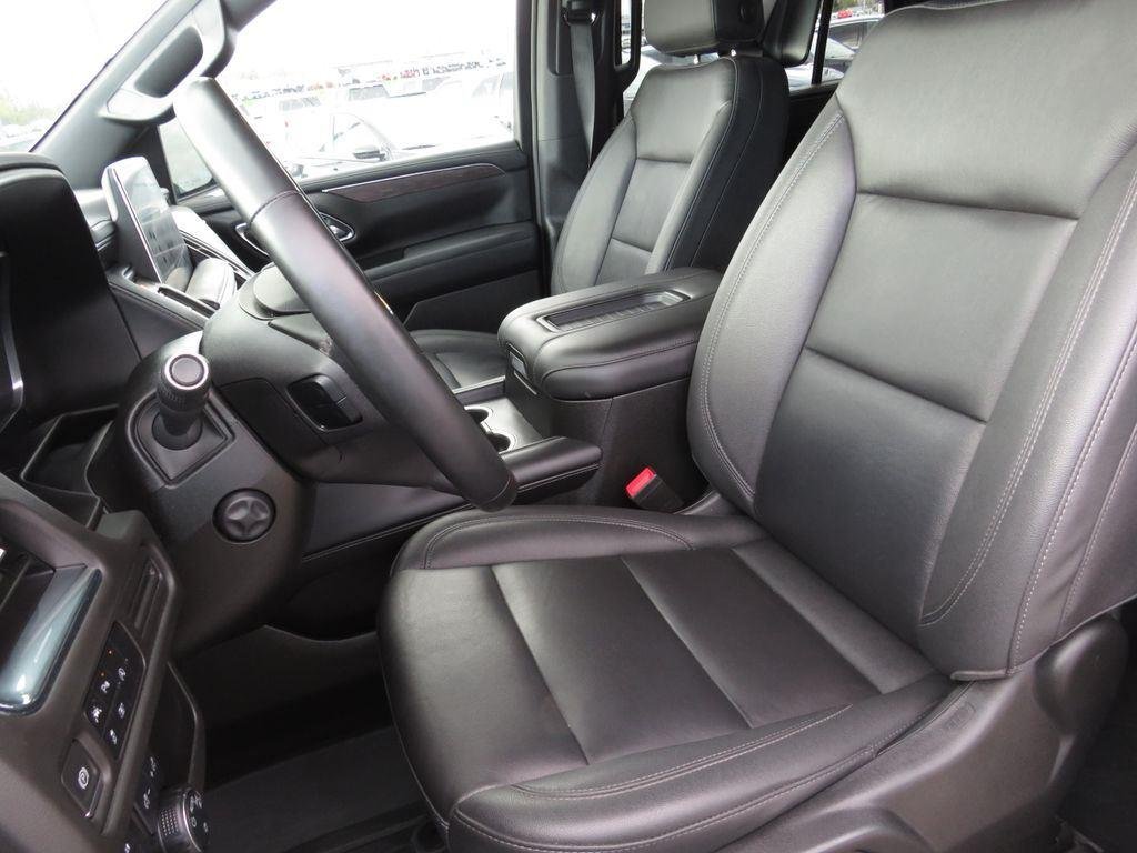 Used 2023 Summit White Chevrolet LT image 21