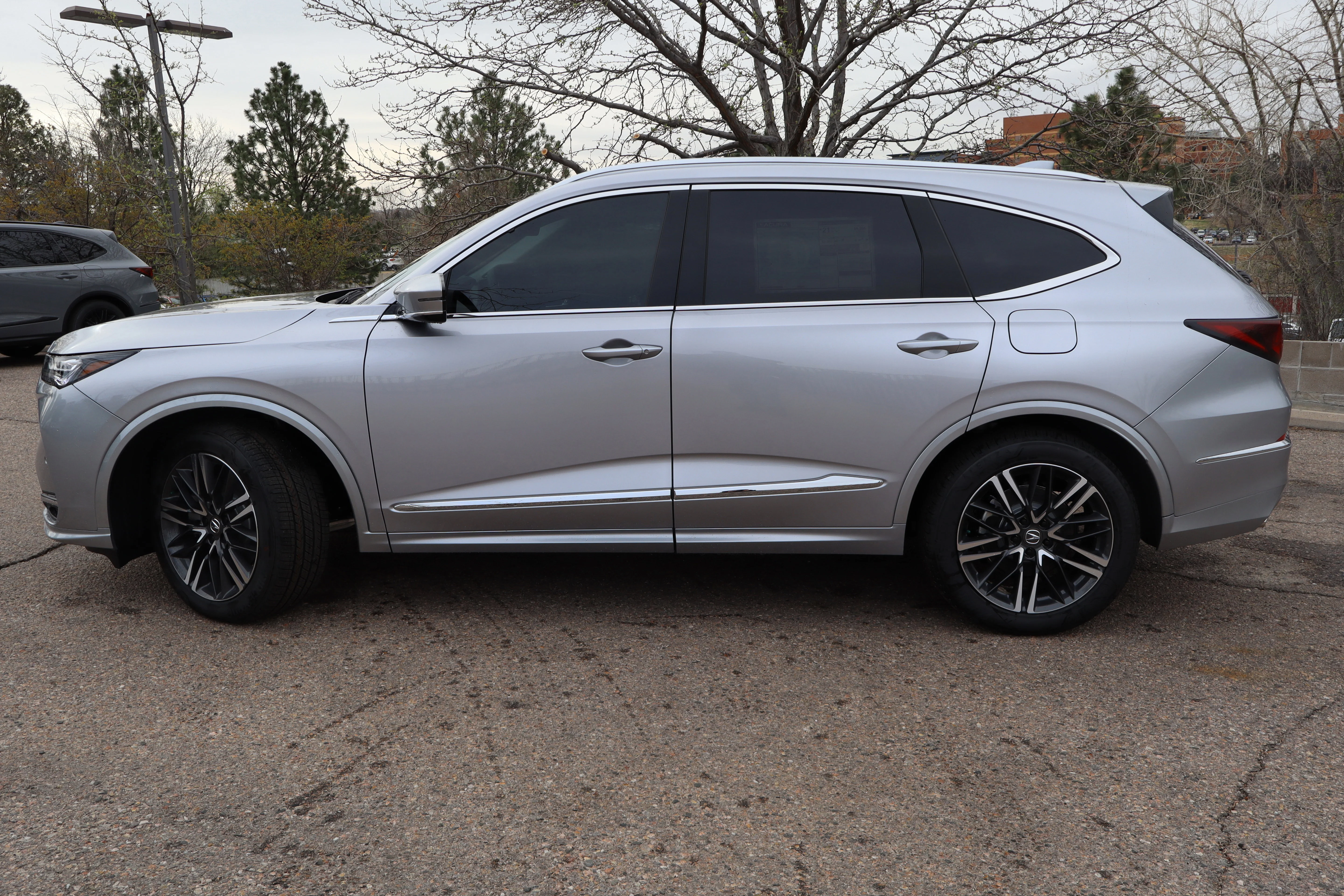 New 2026 Solar Silver Metallic Acura w/Advance Package image 3