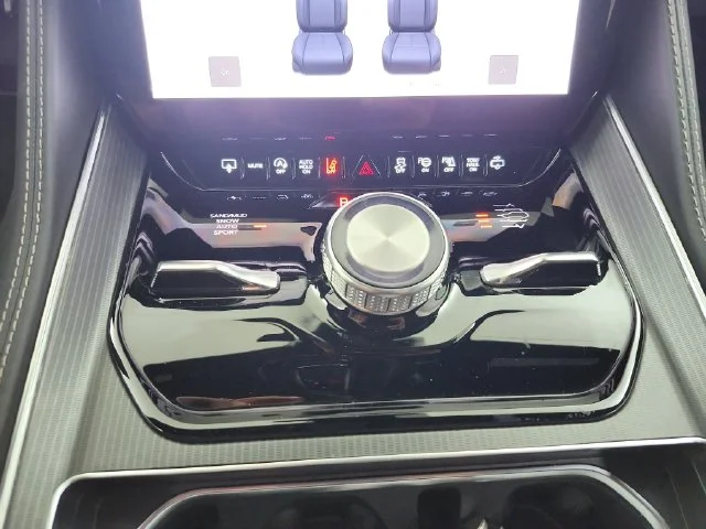 2026 Jeep Grand Wagoneer Summit Obsidian - Photo 27