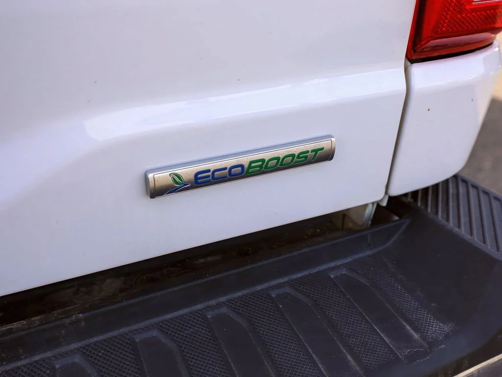Used 2021 Oxford White Ford XLT image 28
