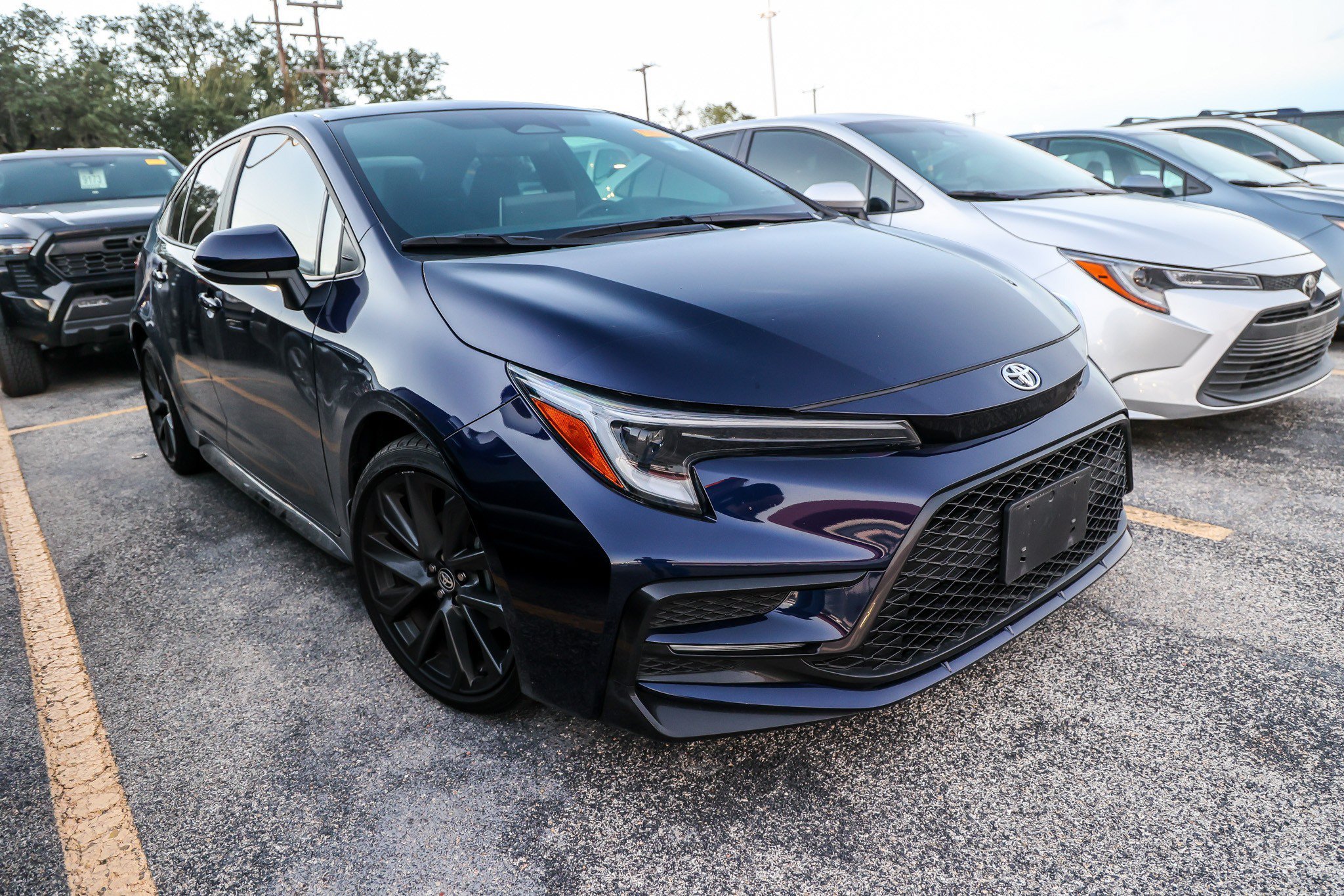 Used 2025 BLUEPRINT Toyota SE image 5