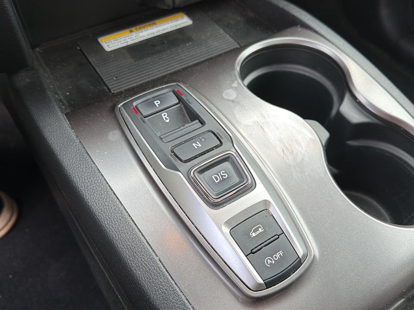 Used 2023 Platinum White Pearl Honda EX-L image 19