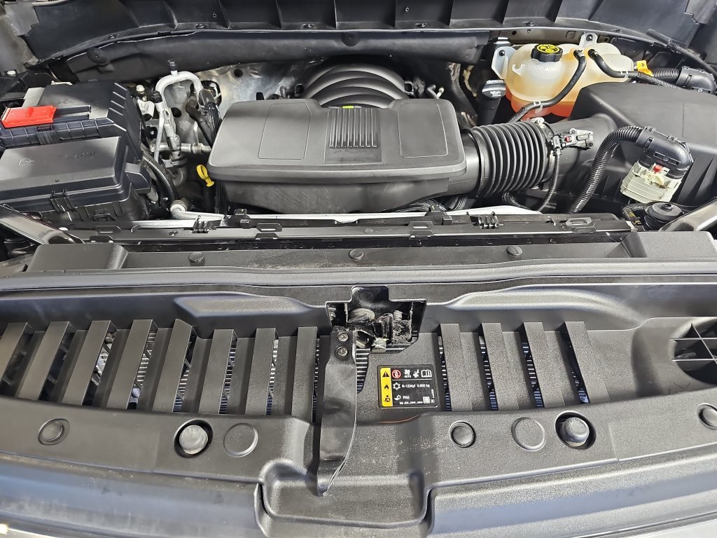 Certified Used 2022 BLACK Chevrolet LTZ image 35