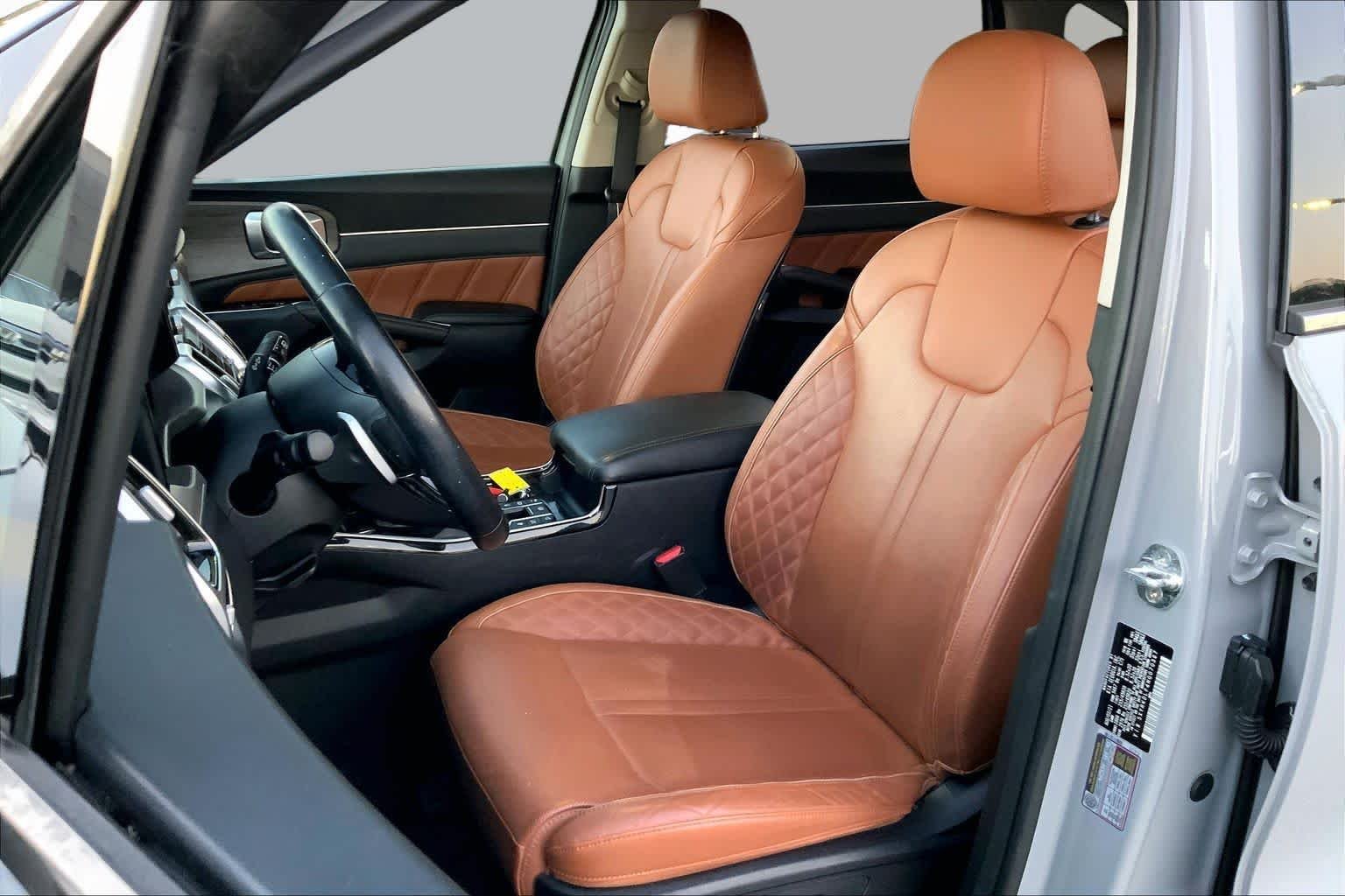 Used 2022 Wolf Gray Kia X-Line SX Prestige image 7