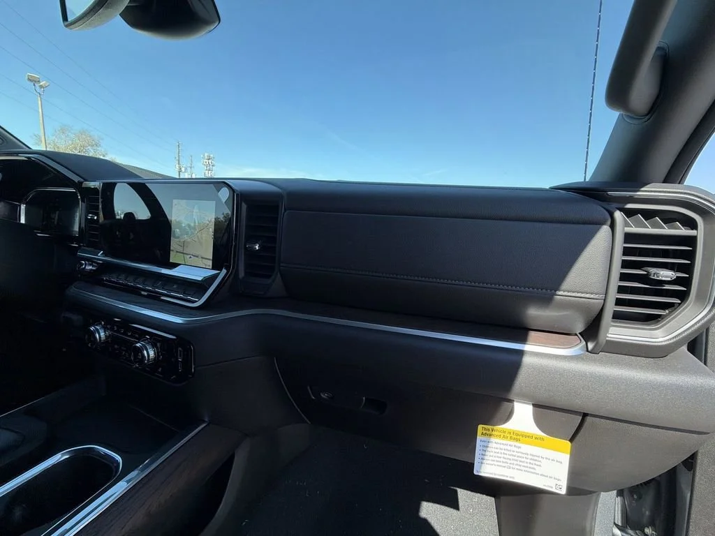 2026 GMC Sierra 1500 SLT - Photo 33