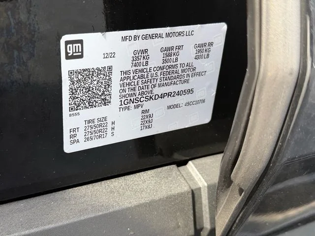 Used 2023 Black Chevrolet Premier image 23