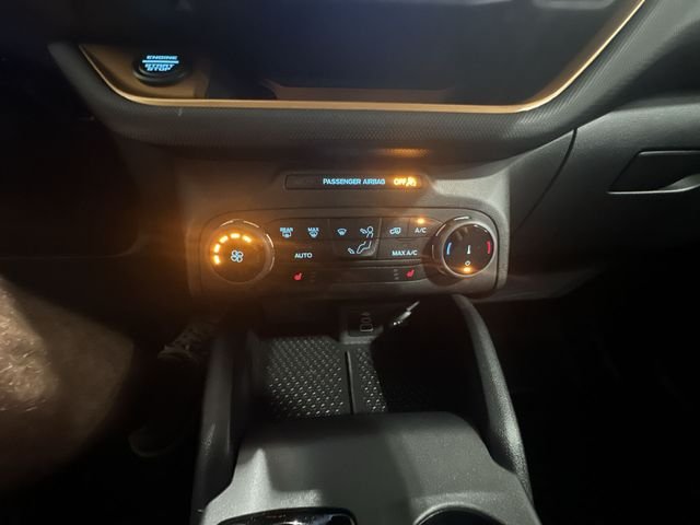 Used 2023 White Ford Badlands image 21