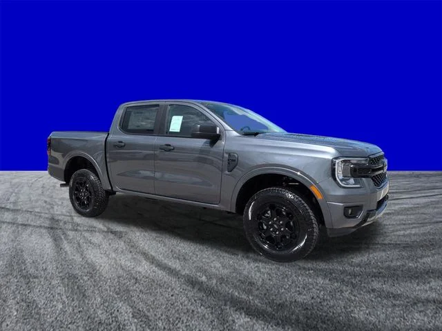 New 2026 Carbonized Gray Metallic Ford XLT image 2