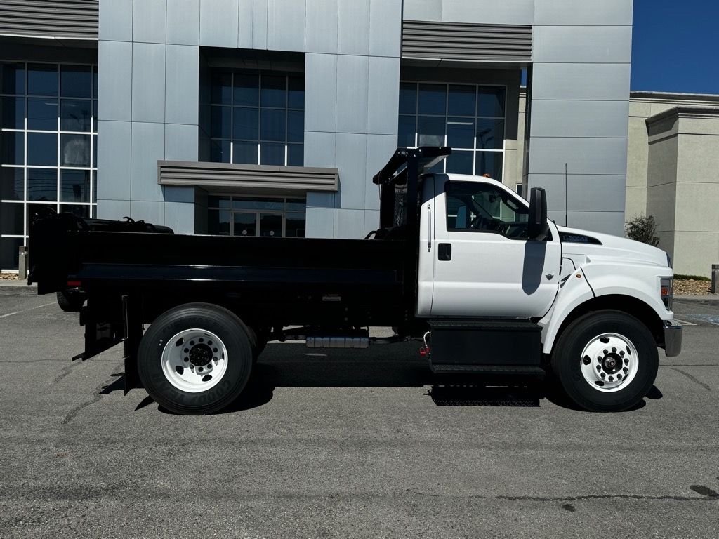 New 2025 Oxford White Ford F-650 SD Gas Straight Frame image 4