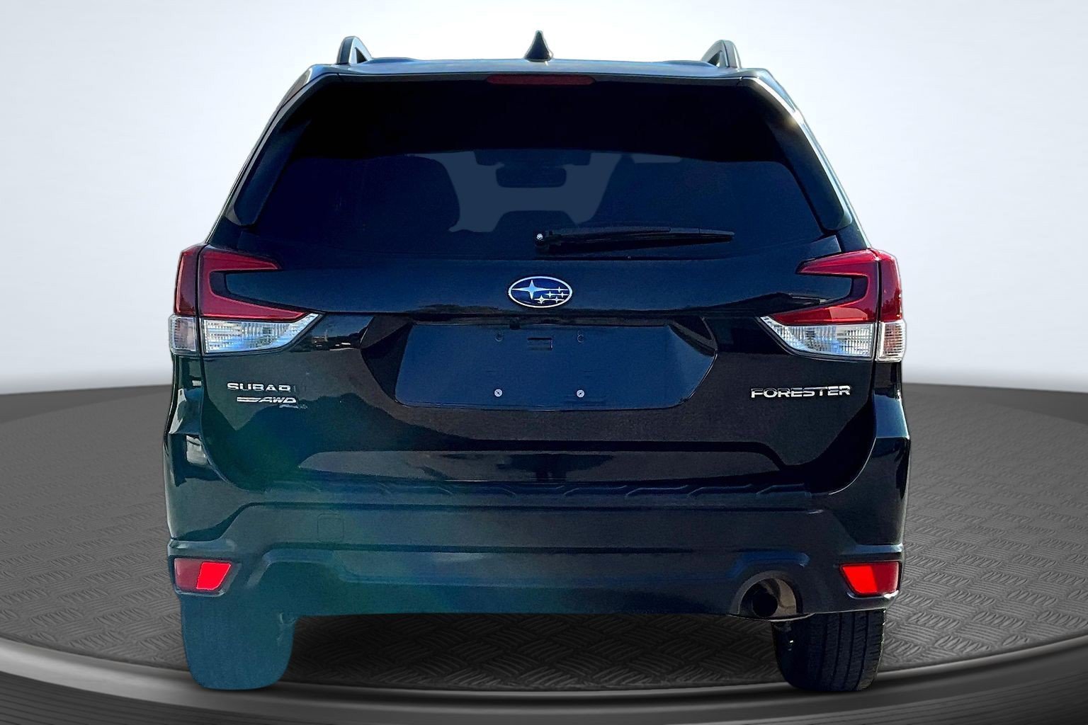 Used 2020 Black Subaru Premium image 4