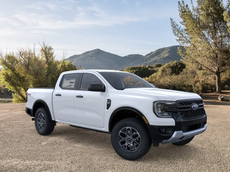 New 2025 Oxford White Ford XLT image 30