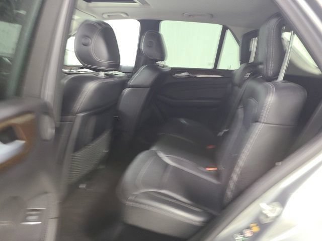 Used 2014 Iridium Silver Metallic Mercedes-Benz ML 350 image 21