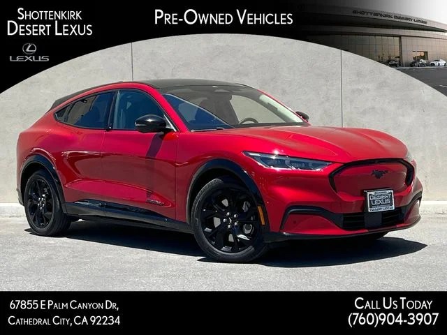 2023 Ford Mustang-Mach-e Premium's photo
