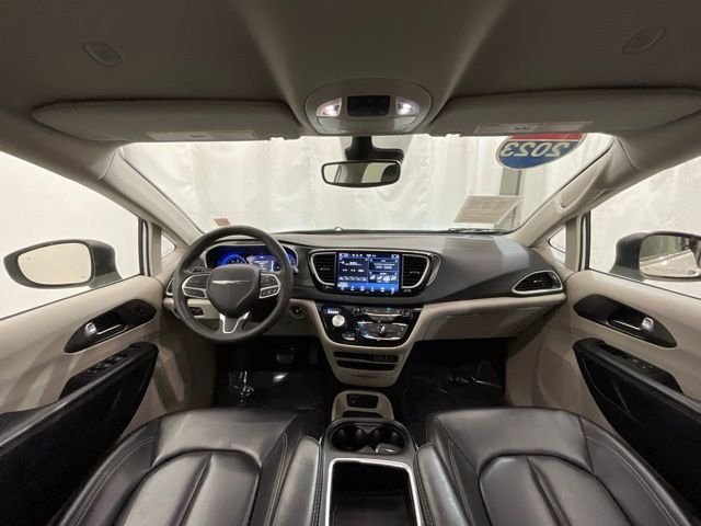 Used 2023 White Chrysler Touring L image 16