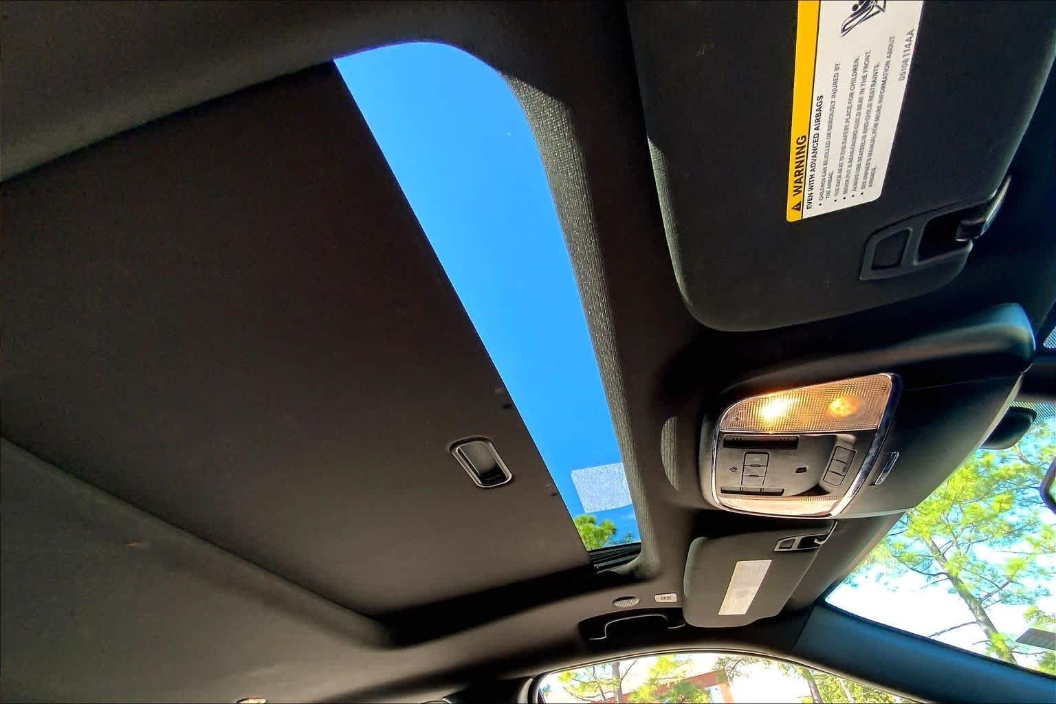 Used 2020 Slate Blue Pearlcoat Jeep Limited X image 14
