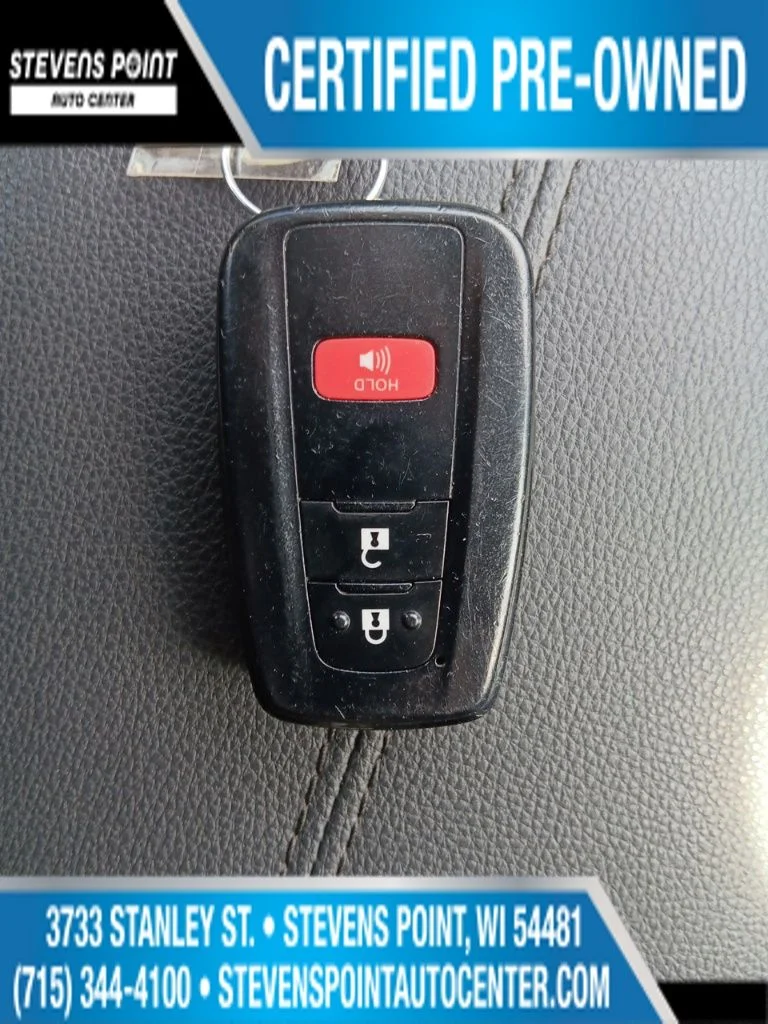 Used 2022 Lunar Rock Toyota Adventure image 27