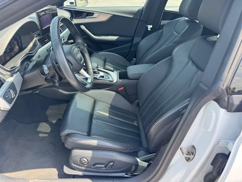 Used 2025  Audi 45 S line Premium image 7