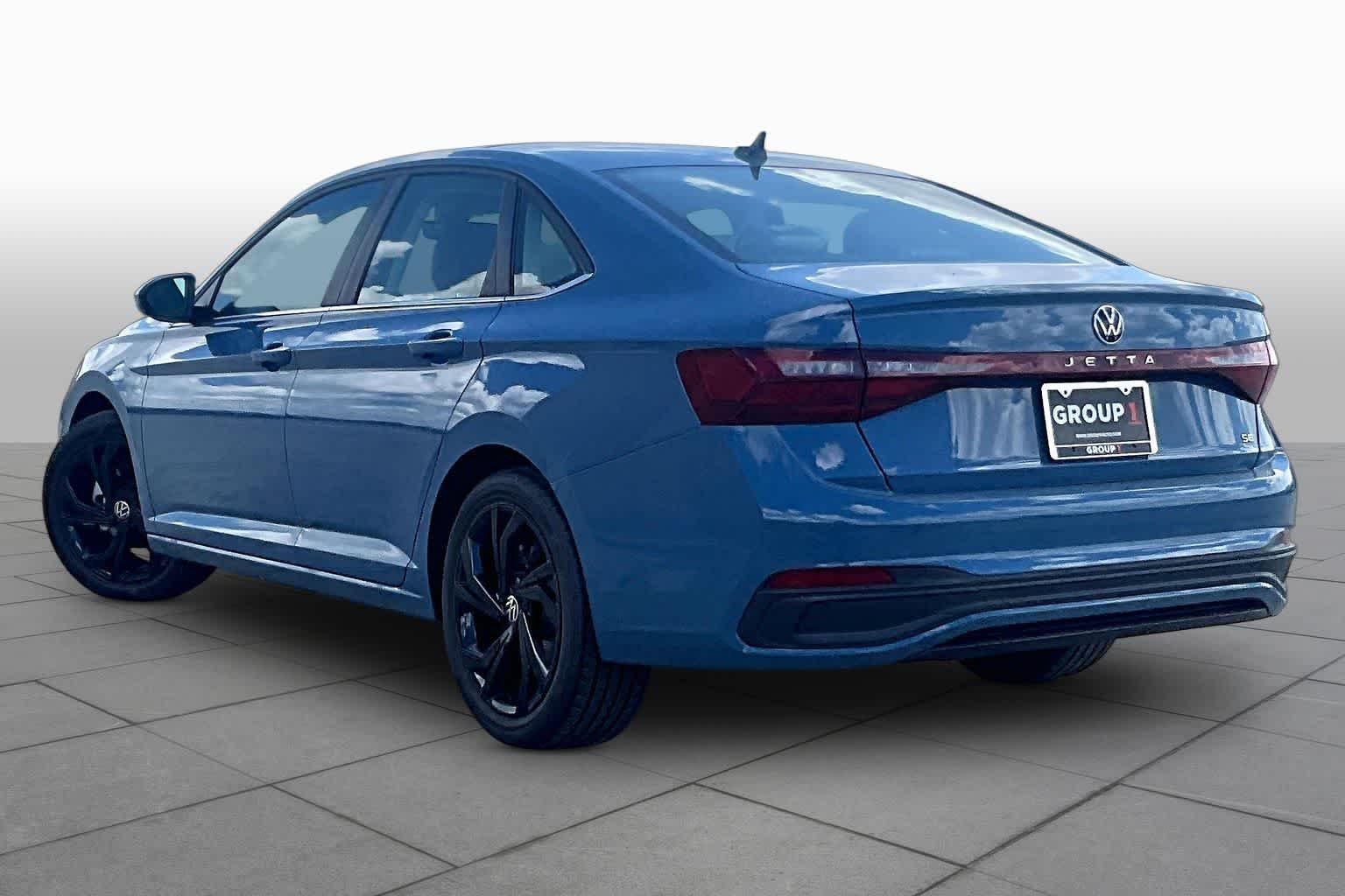 New 2027 Monterey Blue P Volkswagen 1.8T SE image 12