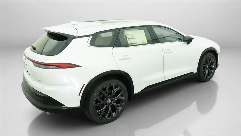 New 2026 Oxygen White Toyota Limited image 9