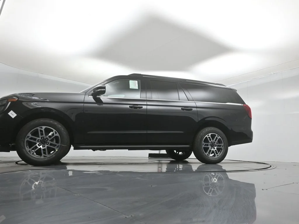 New 2026 Agate Black Metallic Ford Active image 35