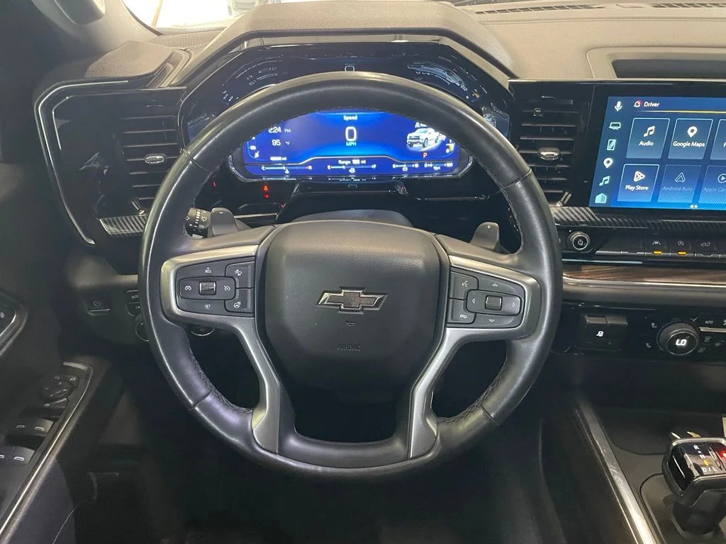 Used 2023 White Chevrolet LT Trail Boss image 13