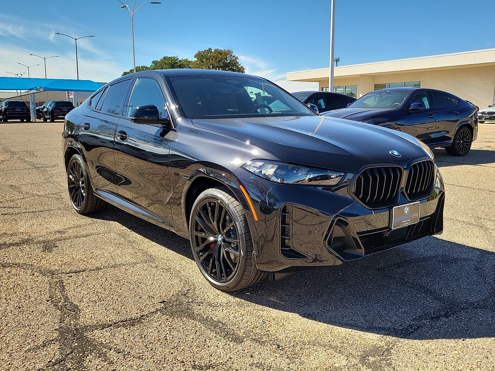 New 2027 Black Sapphire BMW xDrive40i All-Wheel Drive Sports Activity image 6