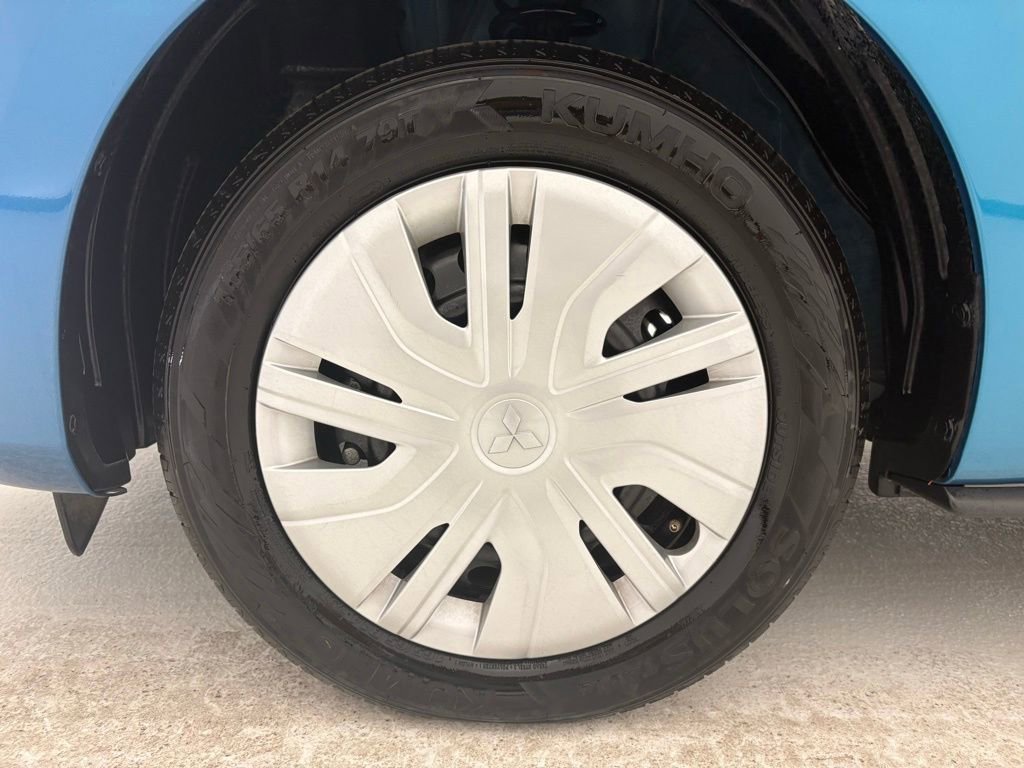 Used 2024 Blue Mitsubishi ES image 17