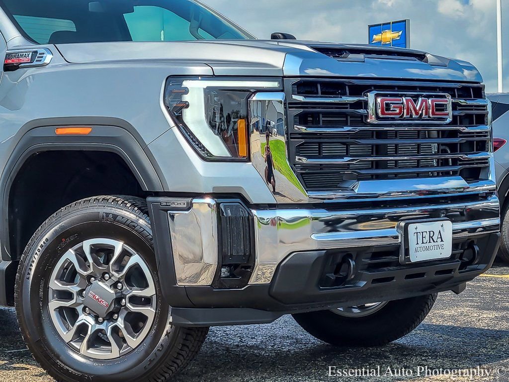 2025 GMC Sierra 2500HD SLE - Photo 2