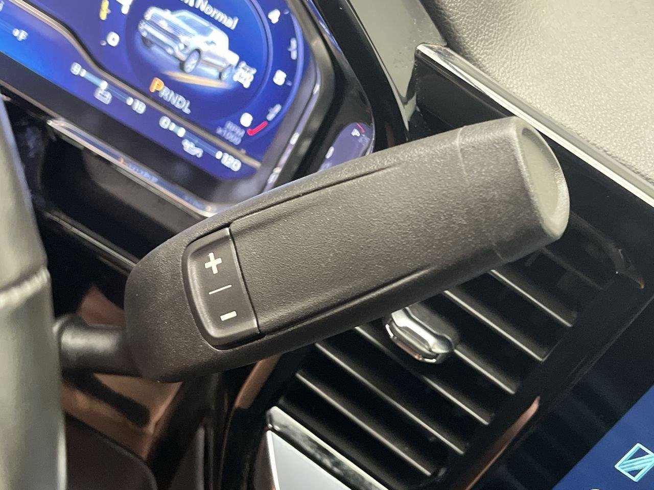 2024 Chevrolet Silverado 1500 LT - Photo 26