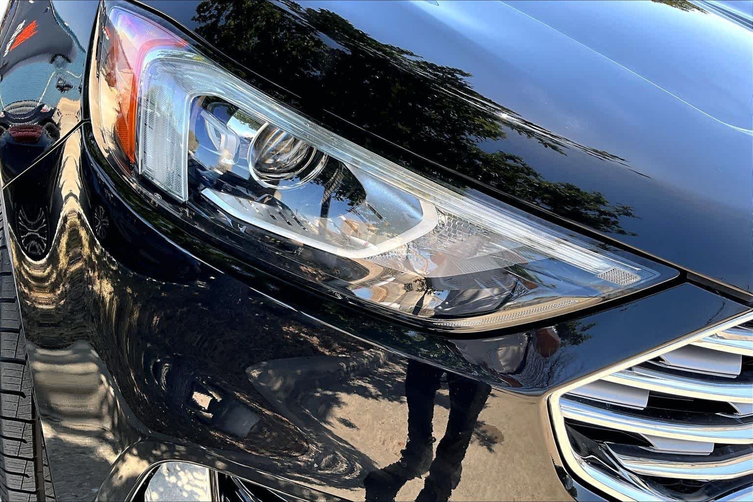 Used 2022 Agate Black Ford SEL image 27