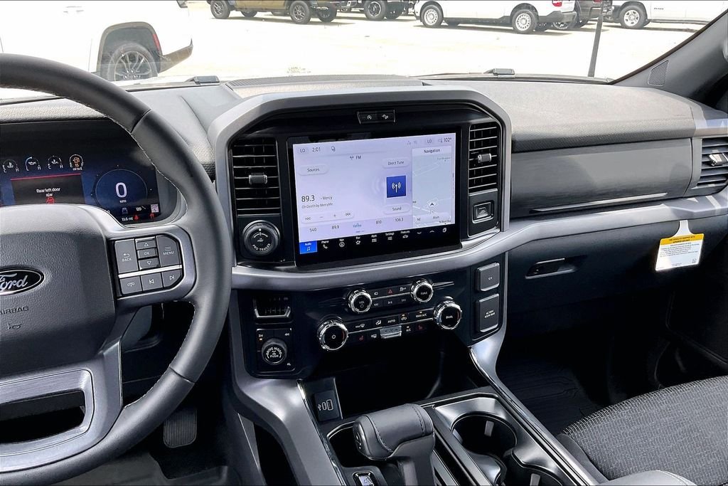 New 2026 Avalanche Ford XLT image 6