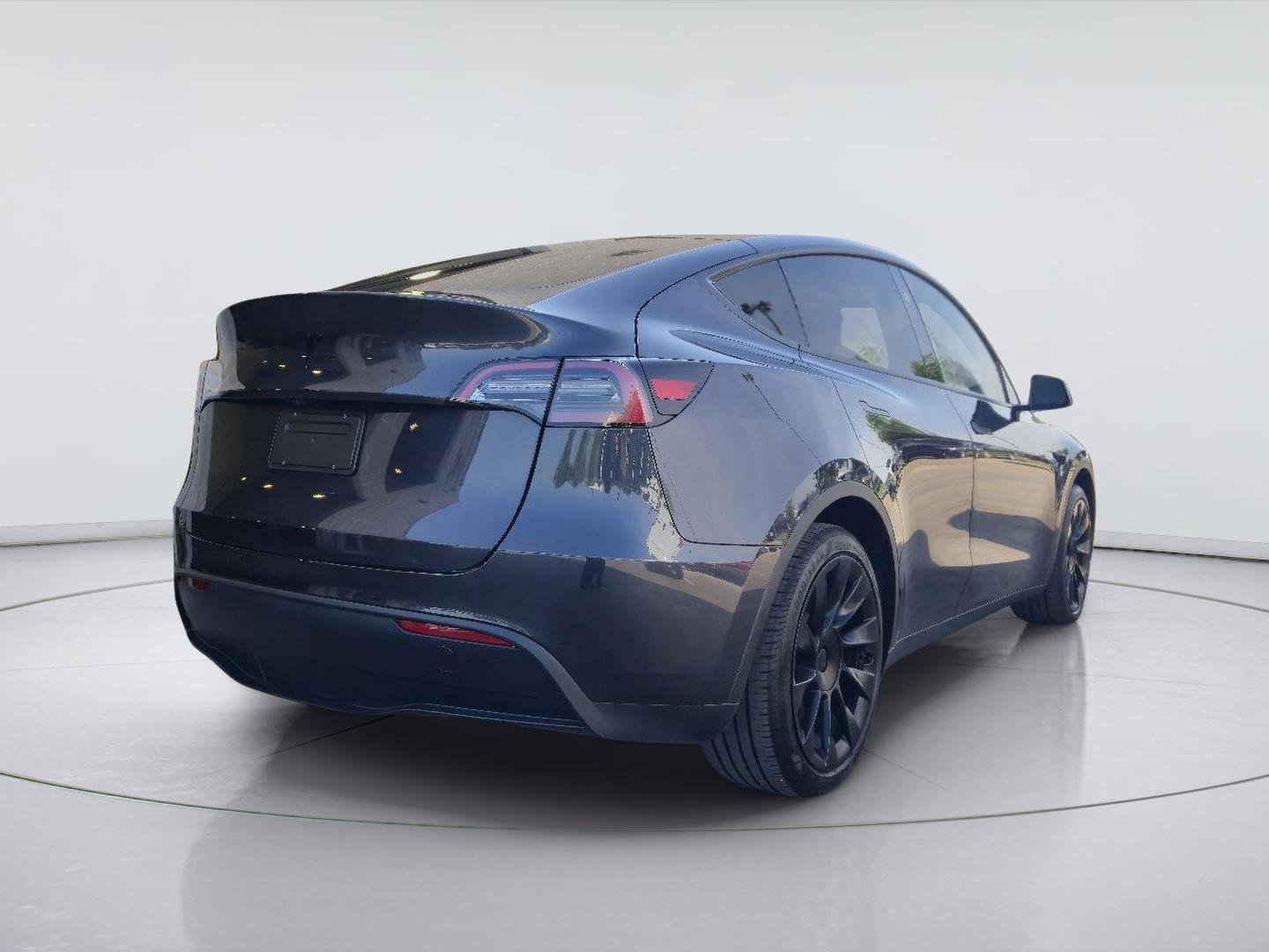 Used 2024 Solid Black Tesla Long Range image 5