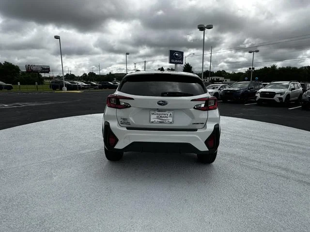 New 2026 CRYSTAL WHITE PEARL Subaru Base image 6