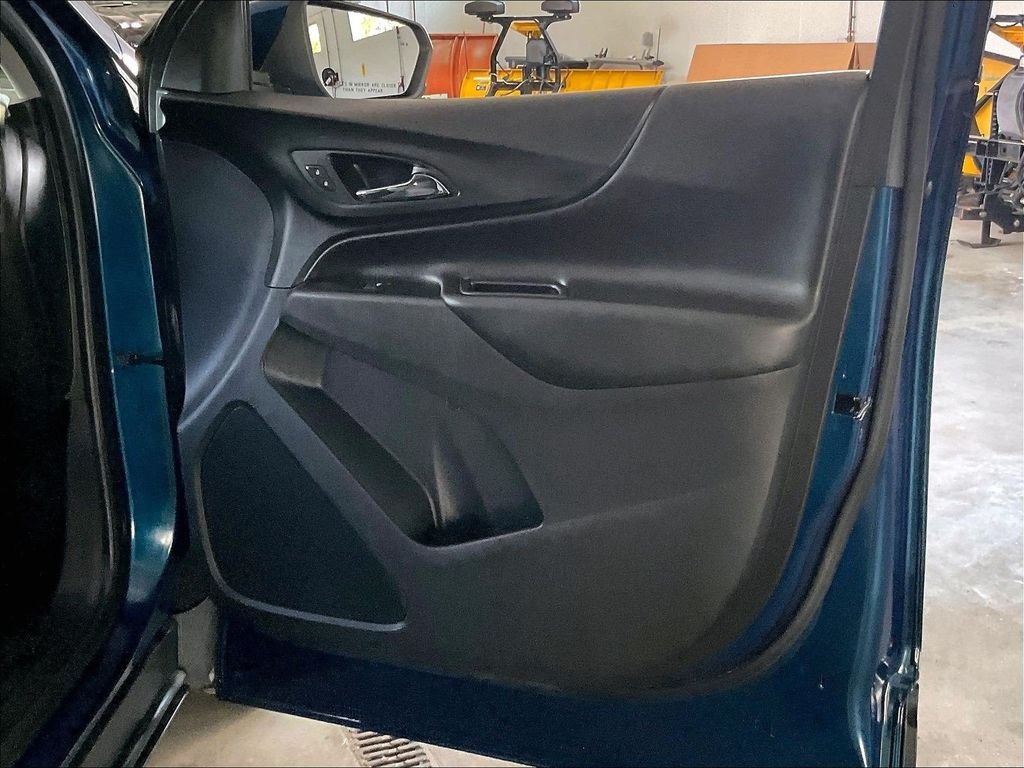 Used 2019 Blue Chevrolet LT image 12