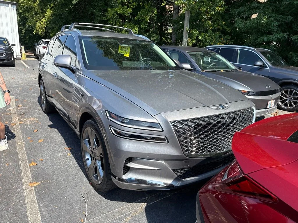 Used 2022 Silver Genesis 2.5T image 4