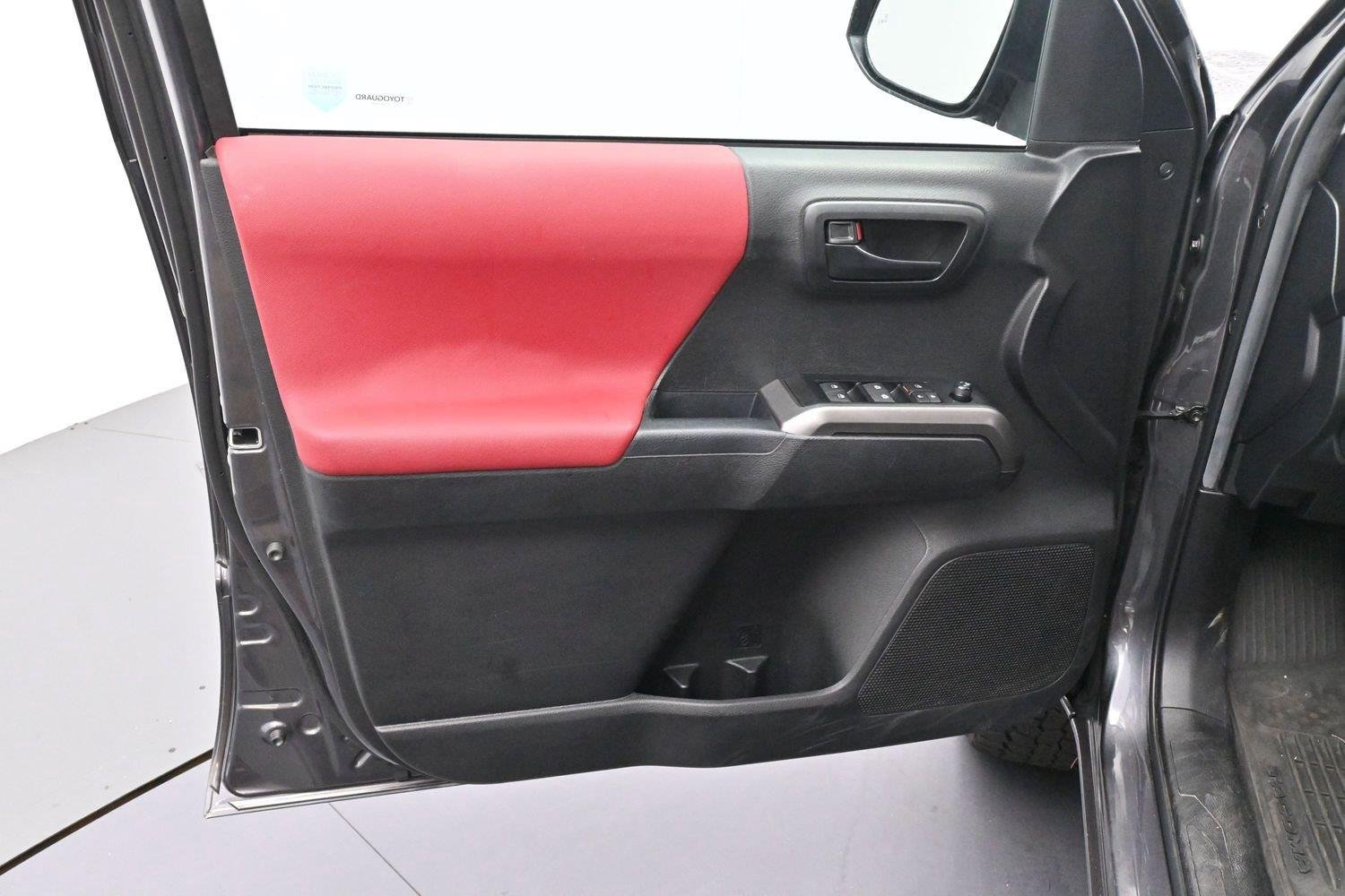Used 2023 Magnetic Gray Metallic Toyota SR5 image 9