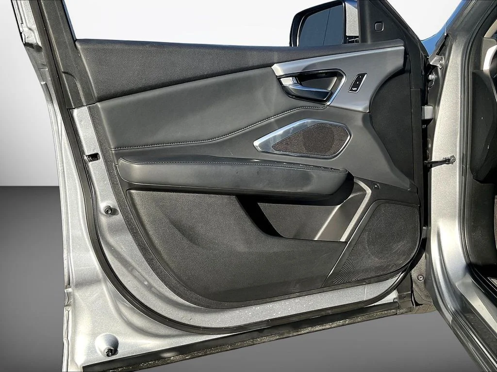 Used 2022 Lunar Silver Metallic Acura Base image 19
