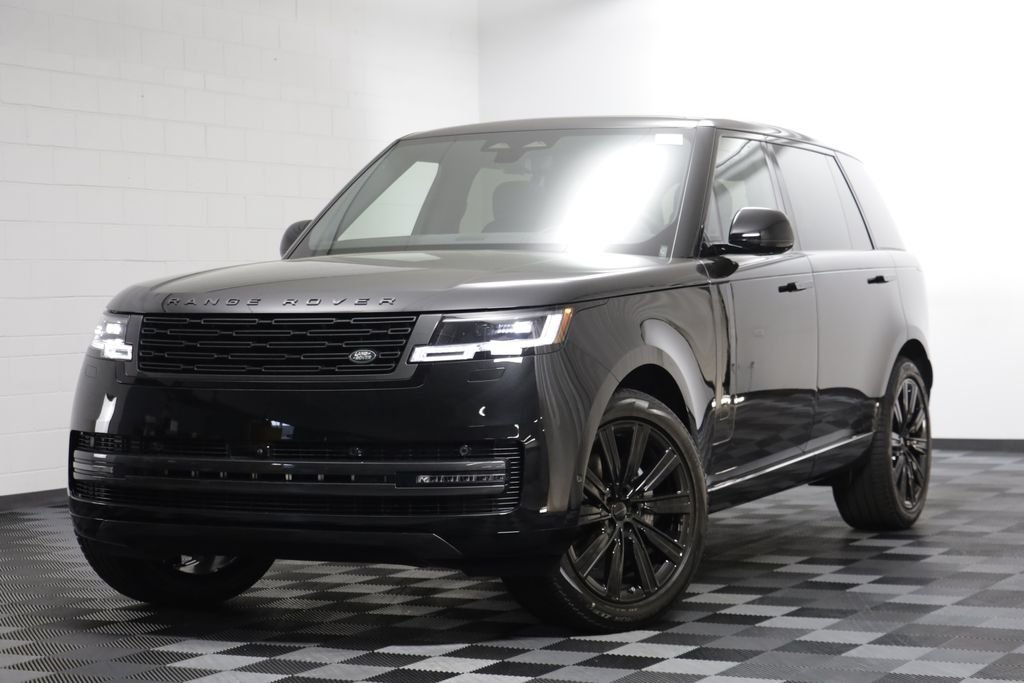 New 2026 Santorini Black LAND ROVER SE 7 Seats image 1