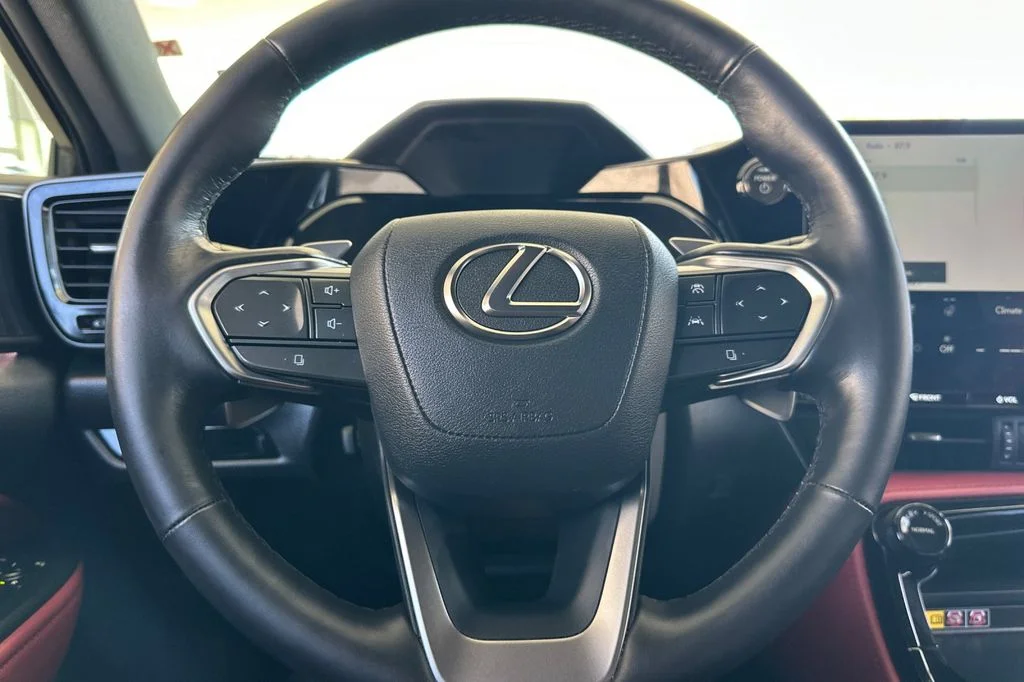 Used 2025 Silver Lexus 350h Premium image 26