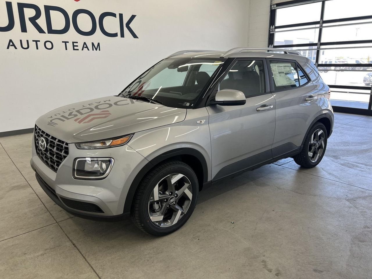 New 2026 Shimmering Silver Hyundai SEL image 6